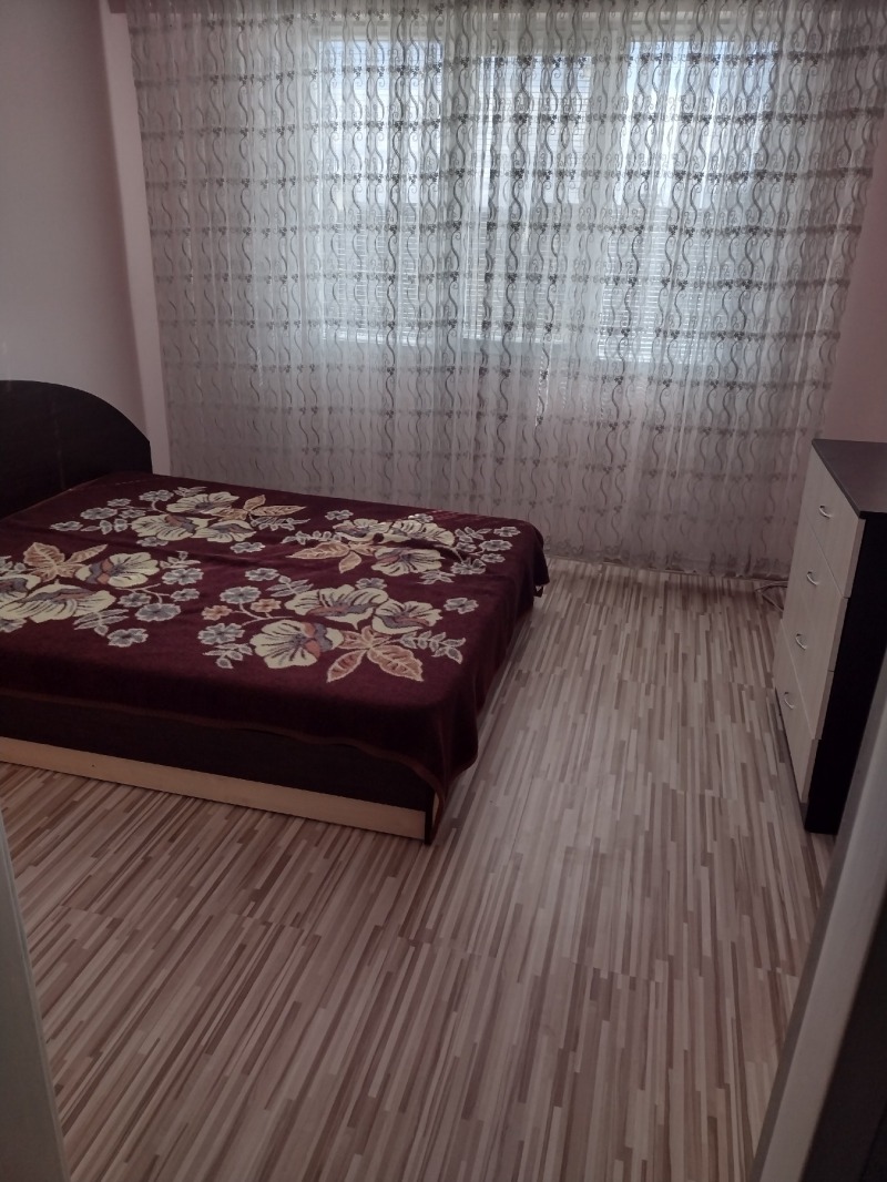 Дава под наем  3-стаен град Разград , Орел , 78 кв.м | 23198398 - изображение [5]