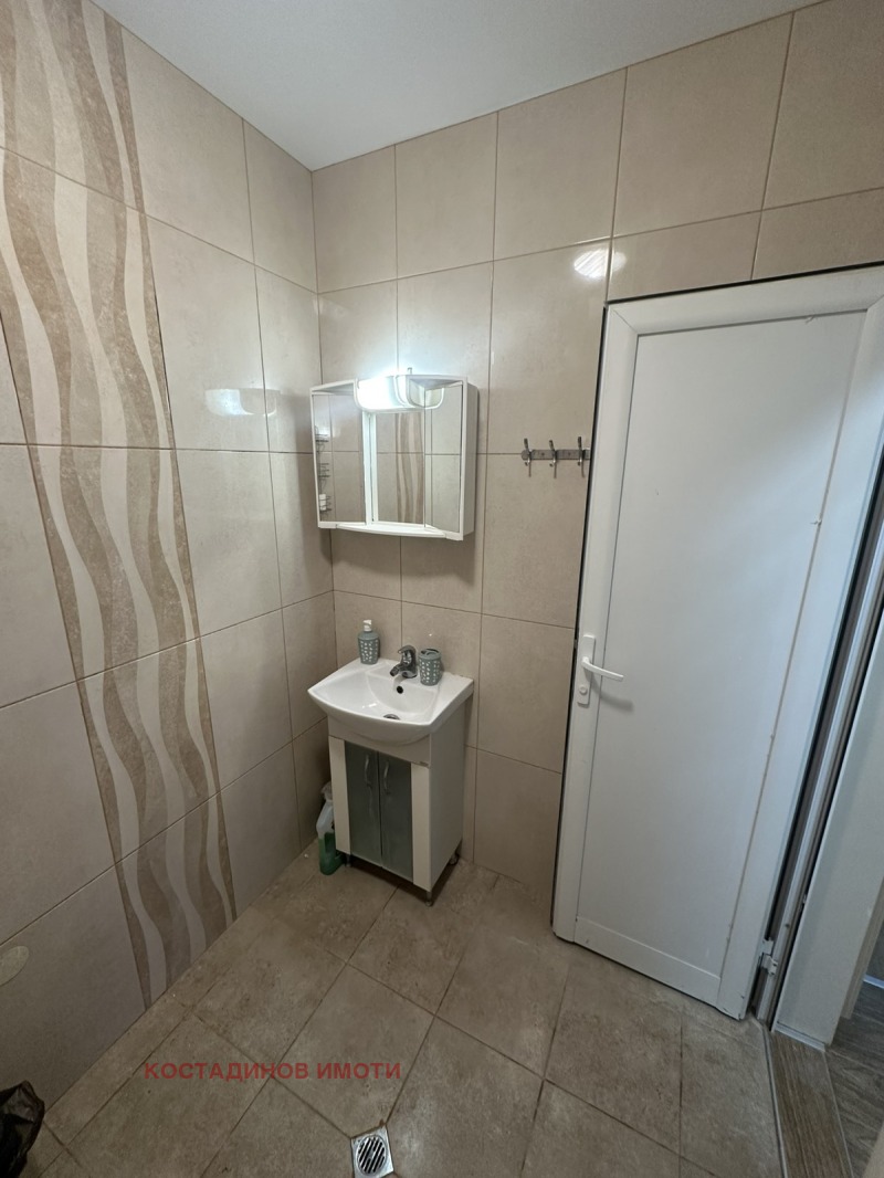 В аренду  2 спальни Пловдив , Център , 85 кв.м | 91097088 - изображение [13]
