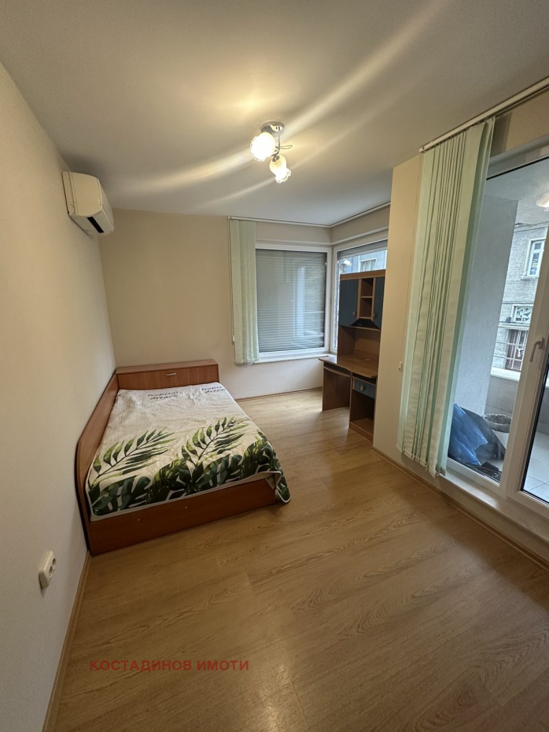В аренду  2 спальни Пловдив , Център , 85 кв.м | 91097088 - изображение [8]