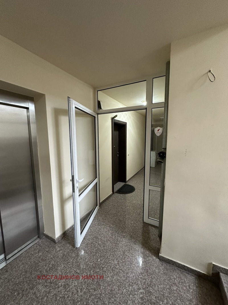 В аренду  2 спальни Пловдив , Център , 85 кв.м | 91097088 - изображение [16]