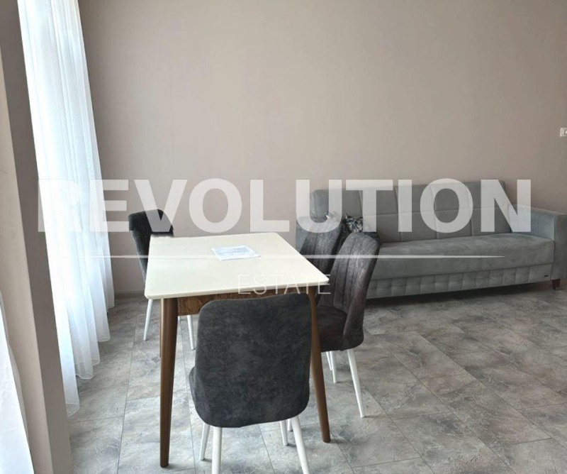 В аренду  2 спальни Варна , Бриз , 165 кв.м | 71733878 - изображение [2]