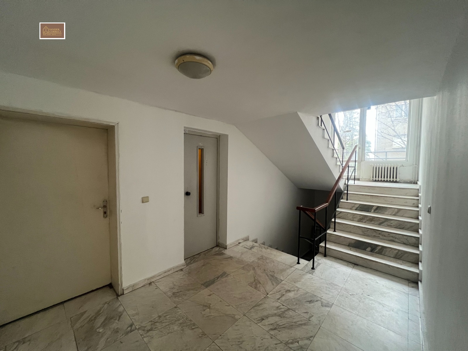 ���� ��� ���� 1-����� | Imot.bg � ����������� 16