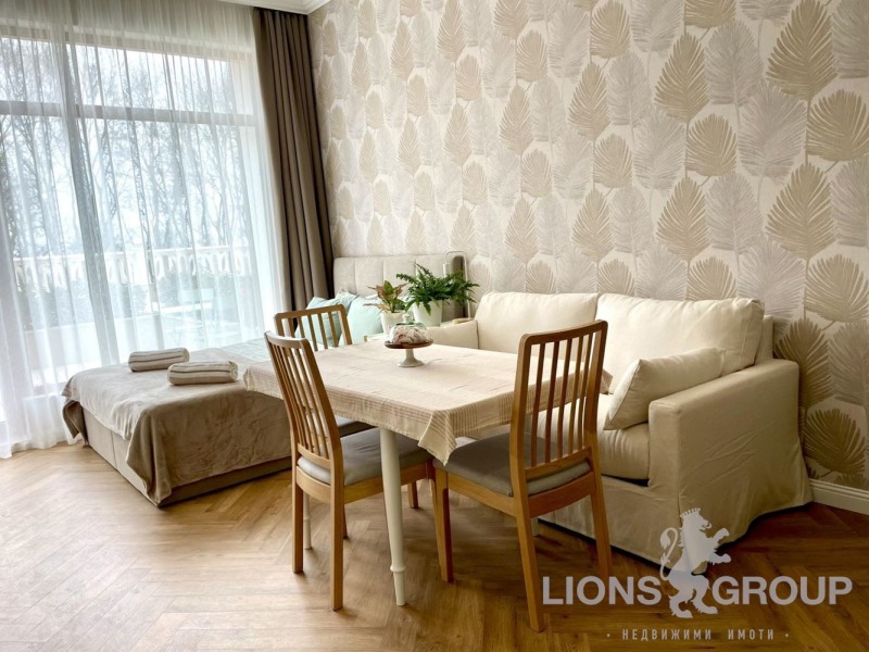 A louer  Studio Varna , Asparouhovo , 40 m² | 67614877 - image [2]