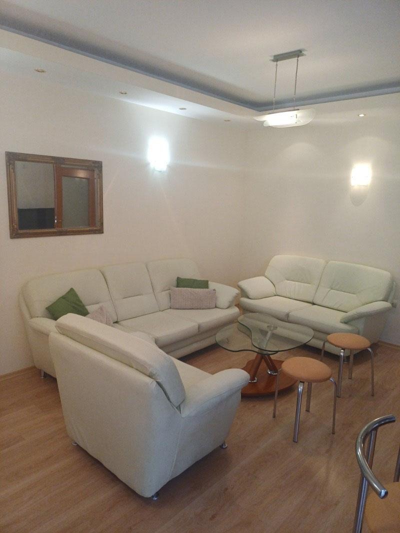В оренду  2 спальні София , Витоша , 117 кв.м | 77602677