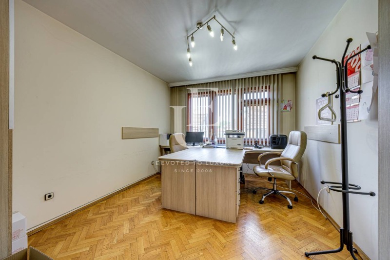 Zu vermieten  Büro Sofia , Zentar , 200 qm | 98895680 - Bild [11]