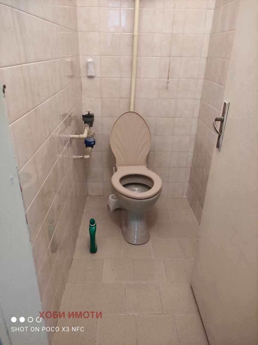 Дава под наем 4-СТАЕН, гр. Пловдив, Тракия, снимка 11 - Апартаменти - 56131323