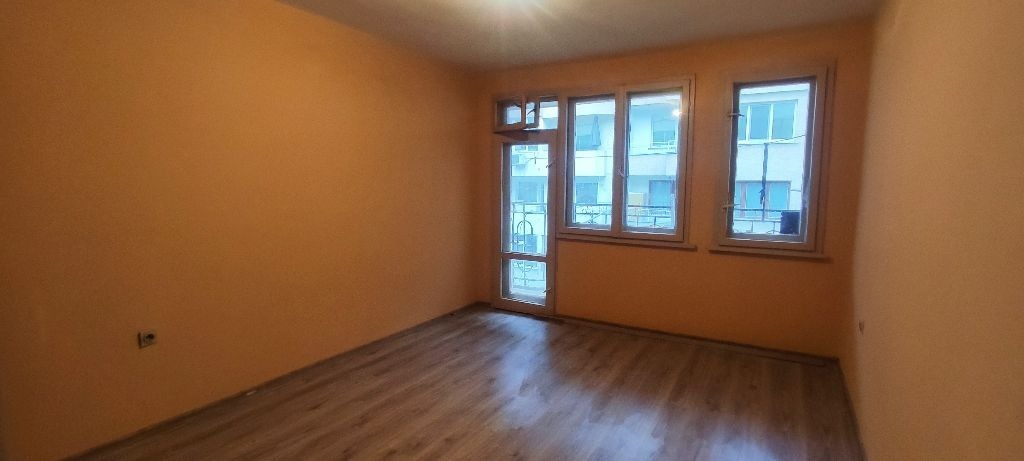 ���� ��� ���� 3-����� | Imot.bg � ����������� 4