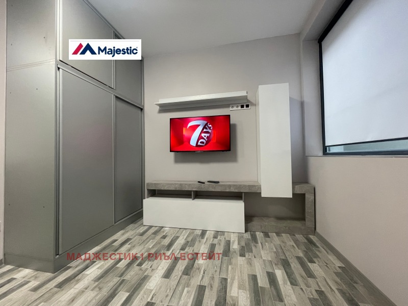 De inchiriat  Studio Sofia , Studentsci grad , 45 mp | 26675551 - imagine [2]