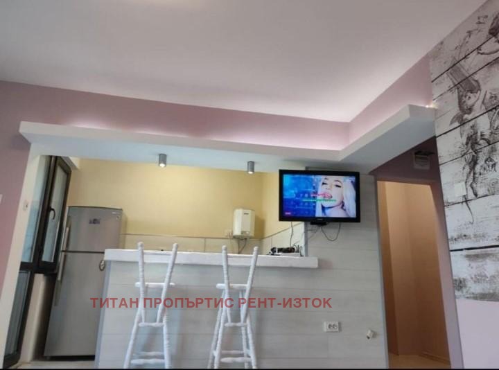 Дава под наем 1-СТАЕН, гр. Бургас, Възраждане, снимка 2 - Апартаменти - 52660306