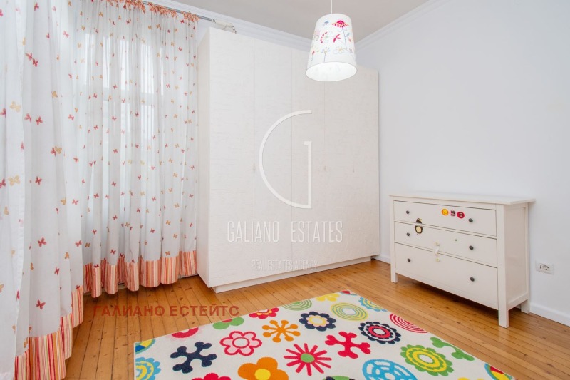 Дава под наем 3-СТАЕН, гр. София, Център, снимка 9 - Апартаменти - 52687497