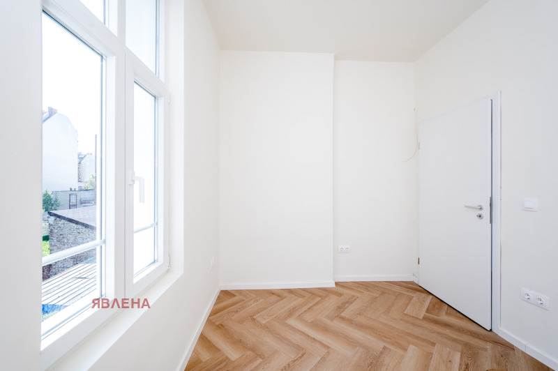 Дава под наем  Къща град София , Център , 284 кв.м | 30879200 - изображение [8]