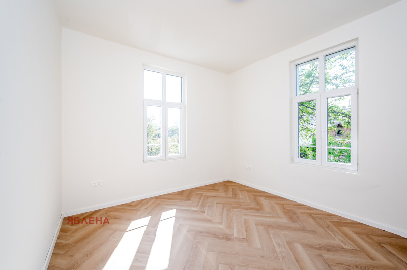 Дава под наем  Къща град София , Център , 284 кв.м | 30879200 - изображение [9]