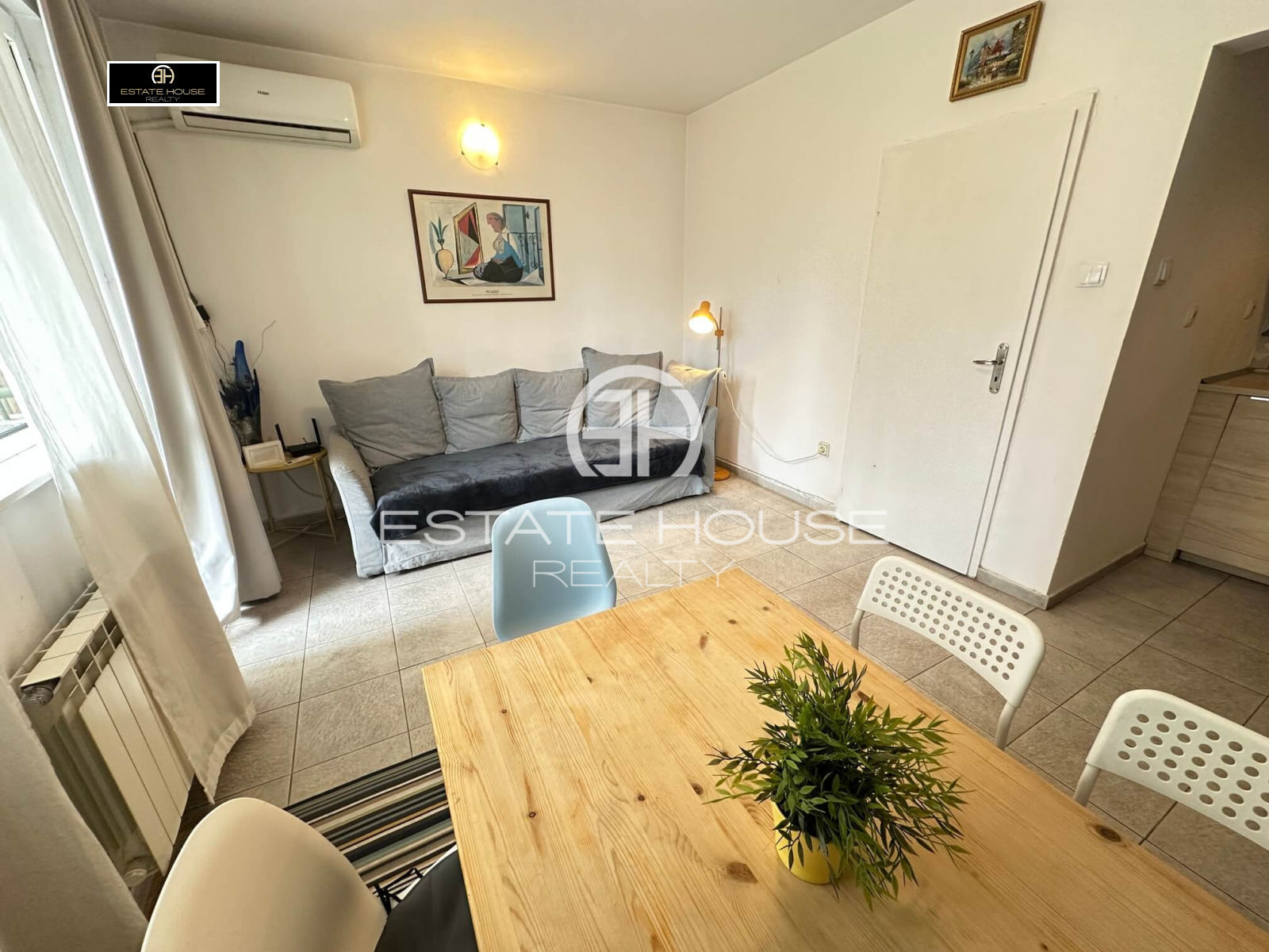 Дава под наем 3-СТАЕН, гр. София, Лозенец, снимка 2 - Апартаменти - 54081819