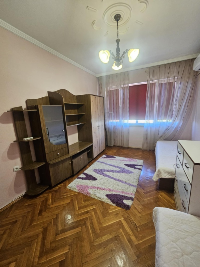Til leje  3+ soveværelse Stara Zagora , Ayazmoto , 115 kvm | 90162217 - billede [5]