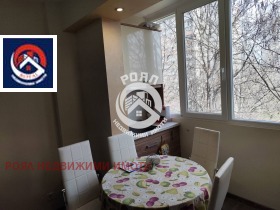 1 dormitorio Jristo Smirnenski, Plovdiv 11