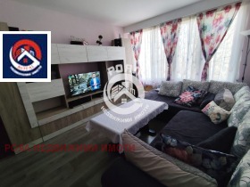 1 dormitorio Jristo Smirnenski, Plovdiv 1