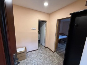 Maison Tsentar, Sofia 3