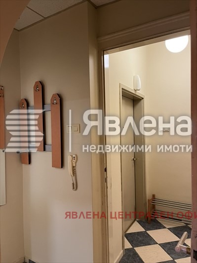 Дава под наем 2-СТАЕН, гр. София, Център, снимка 9 - Апартаменти - 53448862