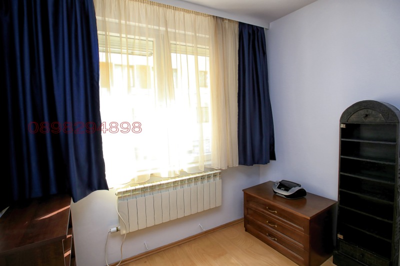 Zu vermieten  1 Schlafzimmer Sofia , Belite brezi , 55 qm | 41626231 - Bild [12]