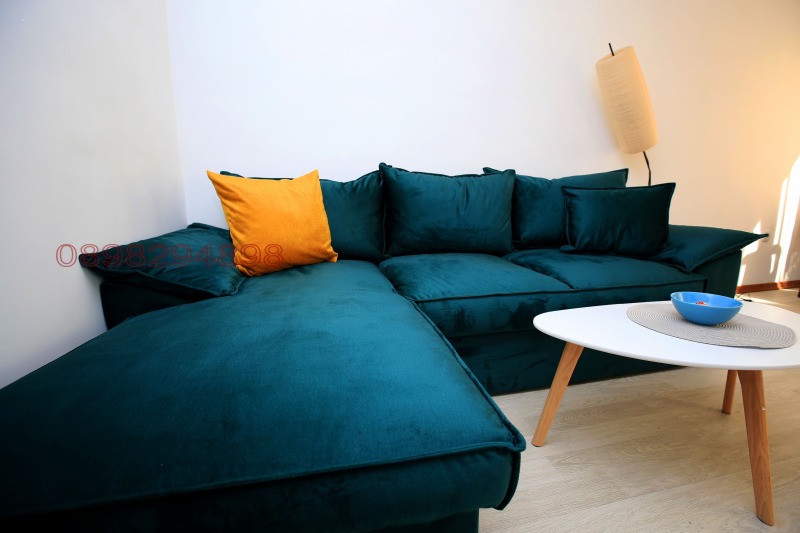 Zu vermieten  1 Schlafzimmer Sofia , Belite brezi , 55 qm | 41626231