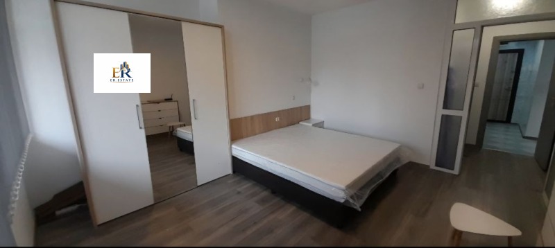 Дава под наем МНОГОСТАЕН, гр. Плевен, Идеален център, снимка 9 - Апартаменти - 52844846