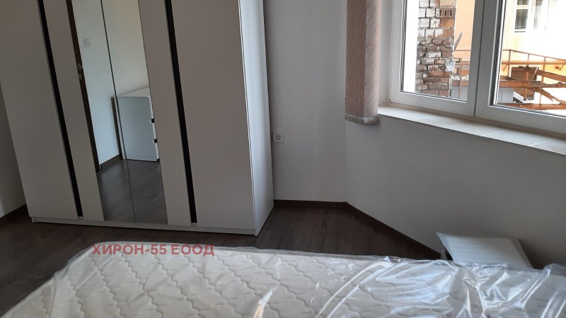 Do wynajęcia  2 sypialnie Sofia , Centar , 100 mkw | 70246300 - obraz [3]
