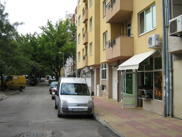 Дава под наем 3-СТАЕН, гр. София, Разсадника