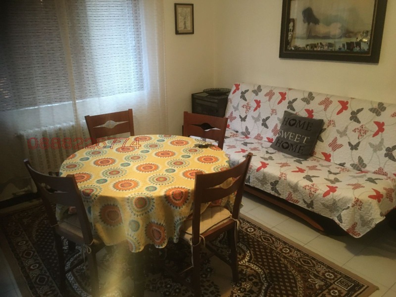 Дава под наем КЪЩА, с. Рибарица, област Ловеч, снимка 2 - Къщи - 53220563