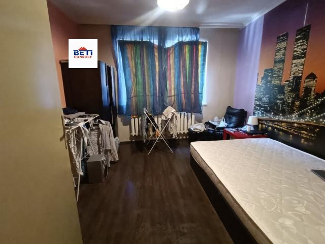 Дава под наем СТАЯ, гр. София, Център, снимка 3 - Стаи под наем - 55569456