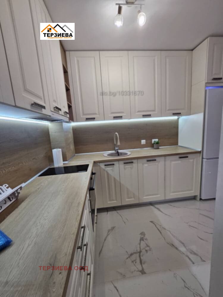 Kiadó  1 hálószoba Stara Zagora , Bila , 80 négyzetméter | 34081352