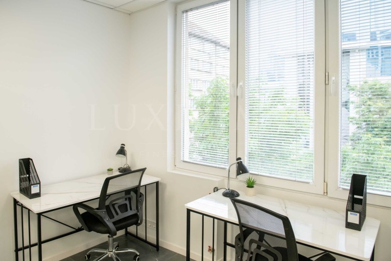 K pronájmu  Kancelář Sofia , Centar , 178 m2 | 71459732