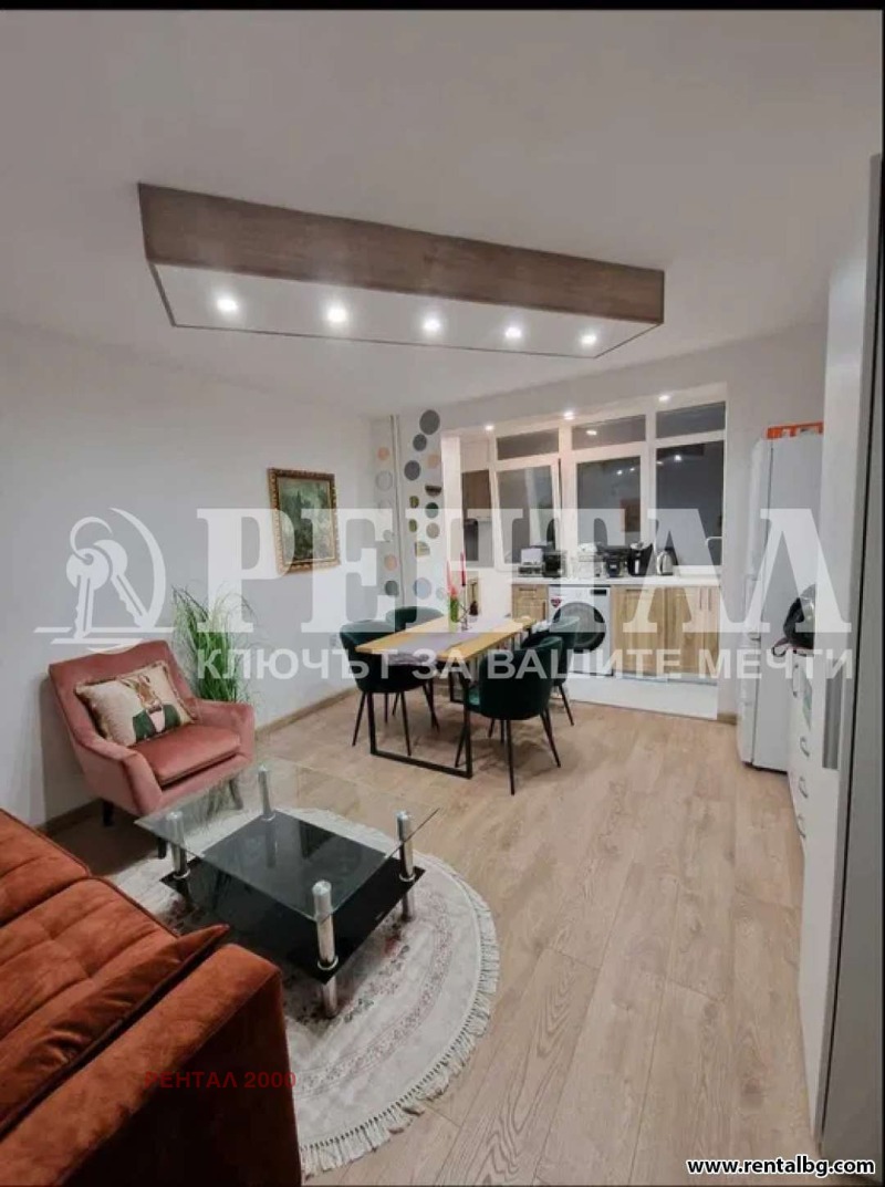 Дава под наем 3-СТАЕН, гр. Пловдив, Център, снимка 2 - Апартаменти - 53074537