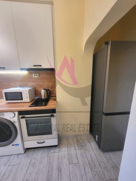 1 bedroom Kolhozen pazar, Varna 2