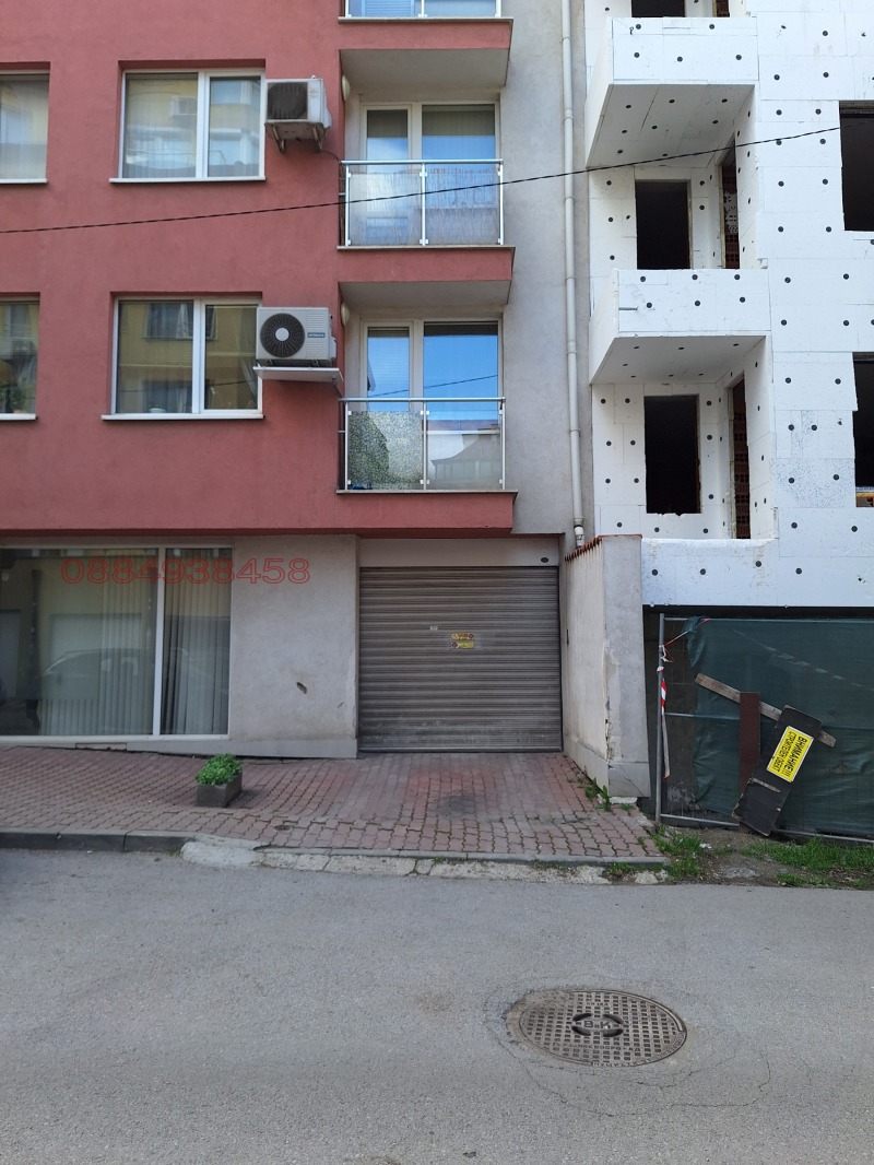 Дава под наем гараж, паркомясто град София, Редута
15 кв.м