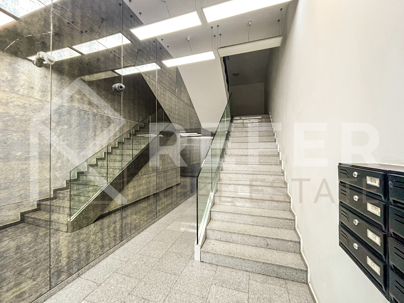 ���� ��� ���� 2-����� | Imot.bg � ����������� 16