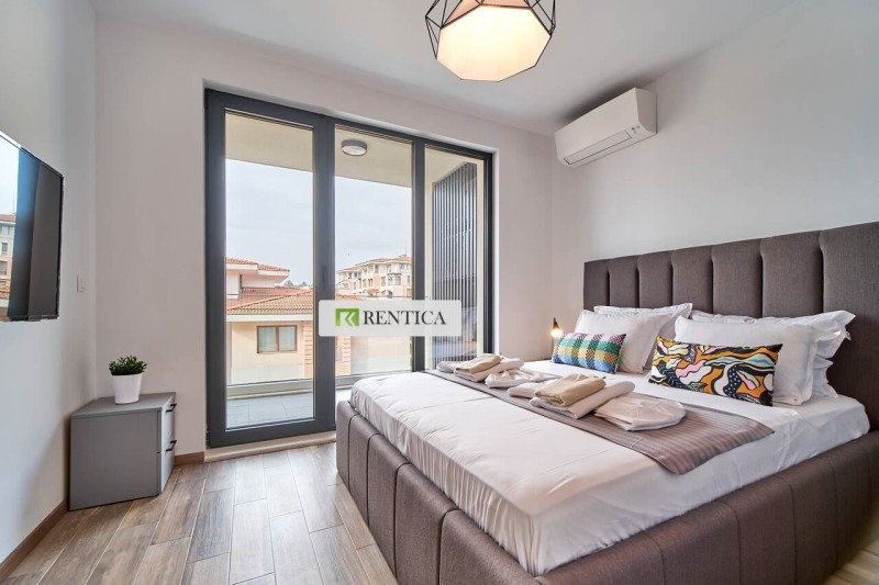 Para alugar  1 quarto Varna , k.k. Sv.Sv. Konstantin i Elena , 60 m² | 43833995 - imagem [2]