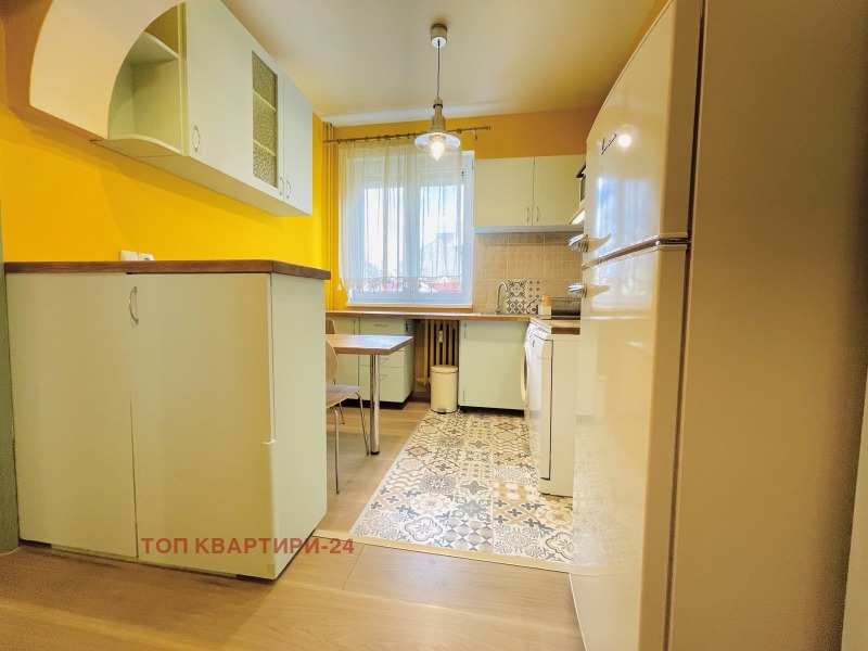 Zu vermieten  1 Schlafzimmer Sofia , Zentar , 60 qm | 89935395 - Bild [9]