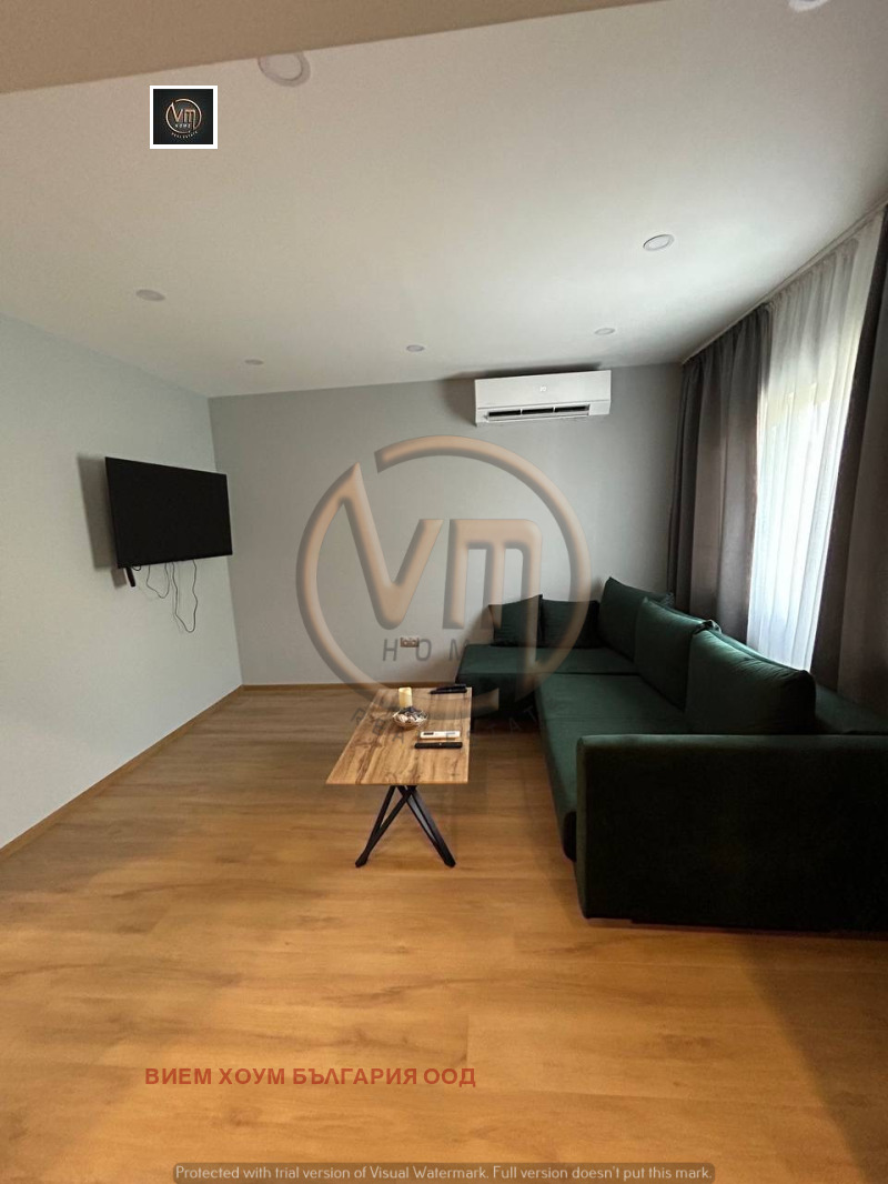Zu vermieten  3 Schlafzimmer Warna , Zentar , 100 qm | 44774974