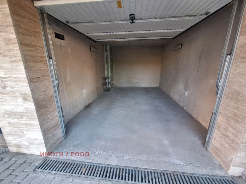 Дава под наем  Гараж град София , Кръстова вада , 15 кв.м | 42614413