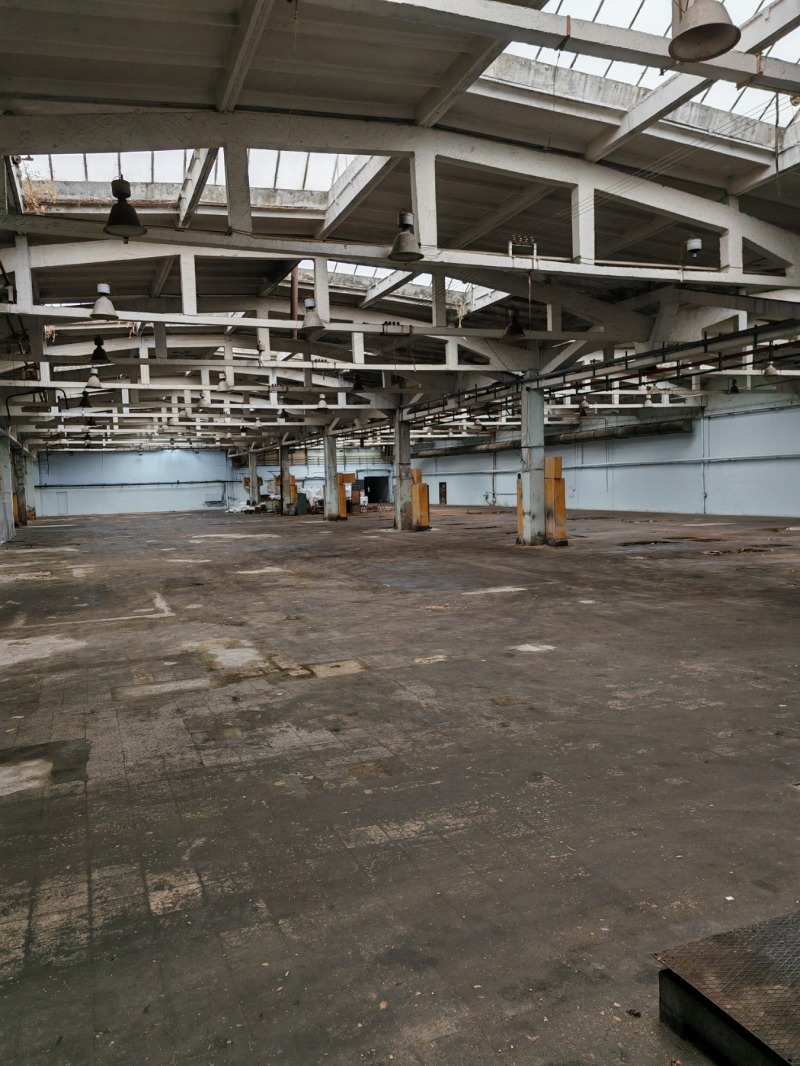 Дава под наем ПРОМ. ПОМЕЩЕНИЕ, гр. Русе, Промишлена зона - Запад, снимка 3 - Производствени сгради - 53016528