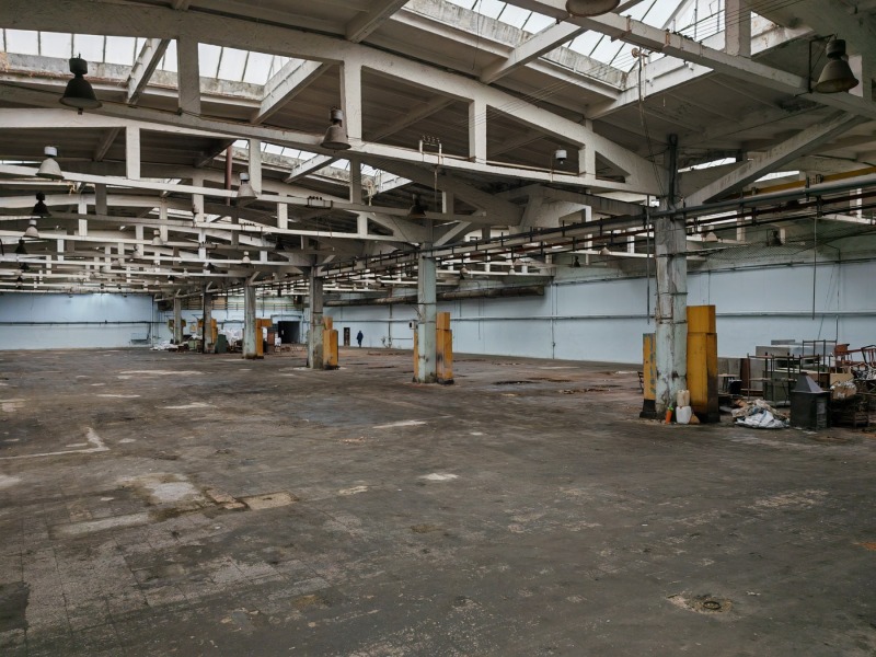 Дава под наем ПРОМ. ПОМЕЩЕНИЕ, гр. Русе, Промишлена зона - Запад, снимка 6 - Производствени сгради - 53016528