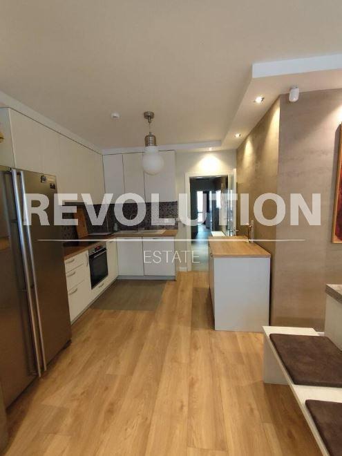 Дава под наем 2-СТАЕН, гр. Варна, Център, снимка 3 - Апартаменти - 53674511