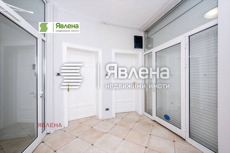 Издаје се  Канцеларија Софија , Центар , 120 м2 | 68602028 - слика [12]