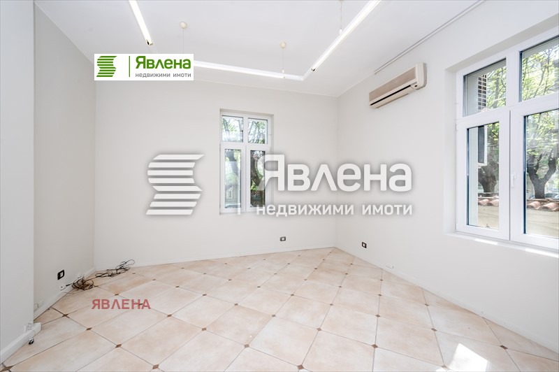 Издаје се  Канцеларија Софија , Центар , 120 м2 | 68602028 - слика [3]