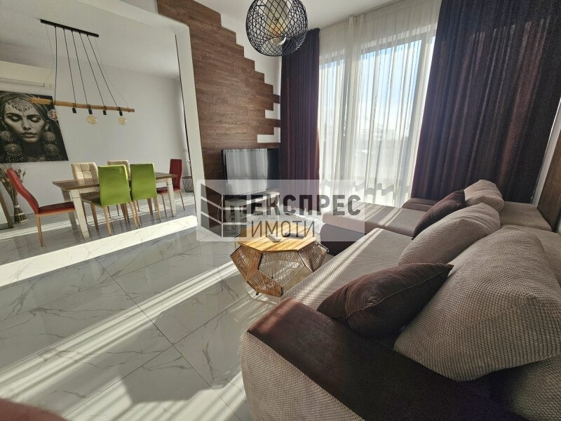 Дава под наем КЪЩА, гр. Варна, м-т Сотира, снимка 2 - Къщи - 53248089