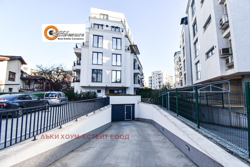 Дава под наем 2-СТАЕН, гр. София, Кръстова вада, снимка 15 - Апартаменти - 53176617