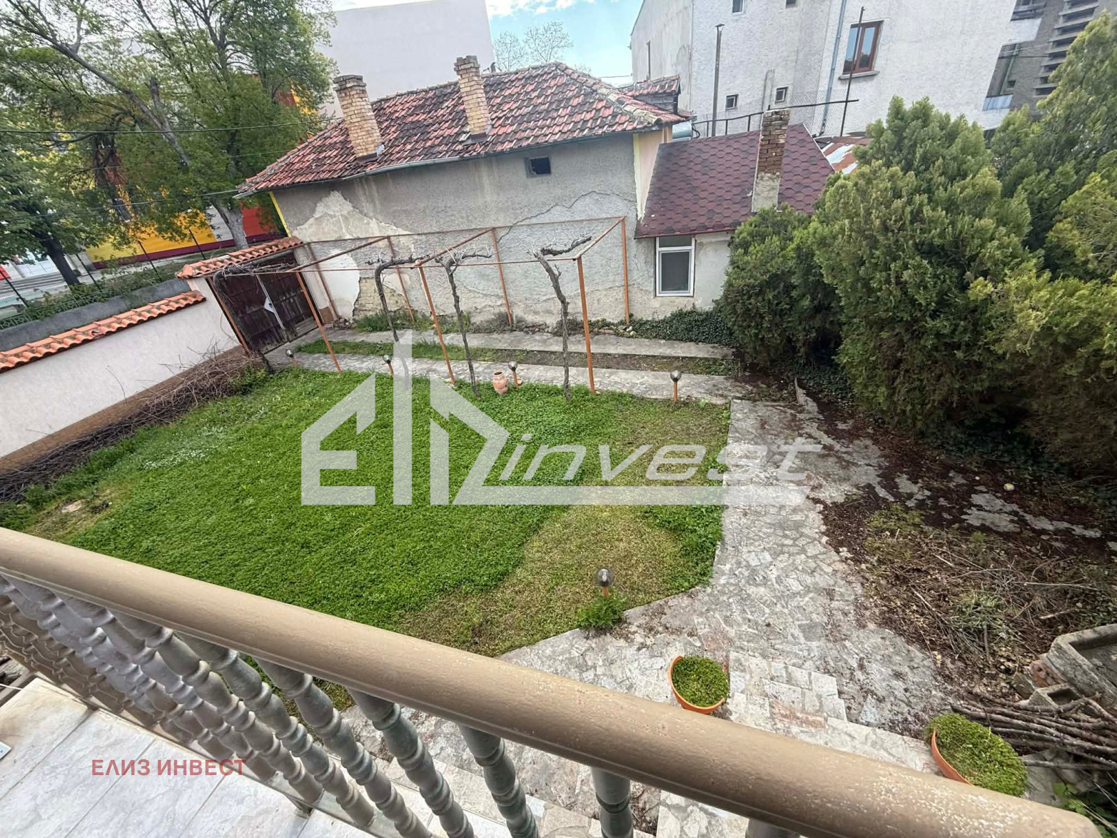 Дава под наем КЪЩА, гр. Нови пазар, област Шумен, снимка 11 - Къщи - 53638820