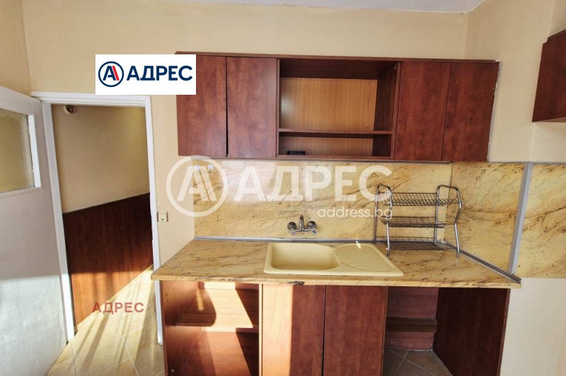 K pronájmu  1 ložnice Varna , Avtogara , 60 m2 | 91343495 - obraz [3]