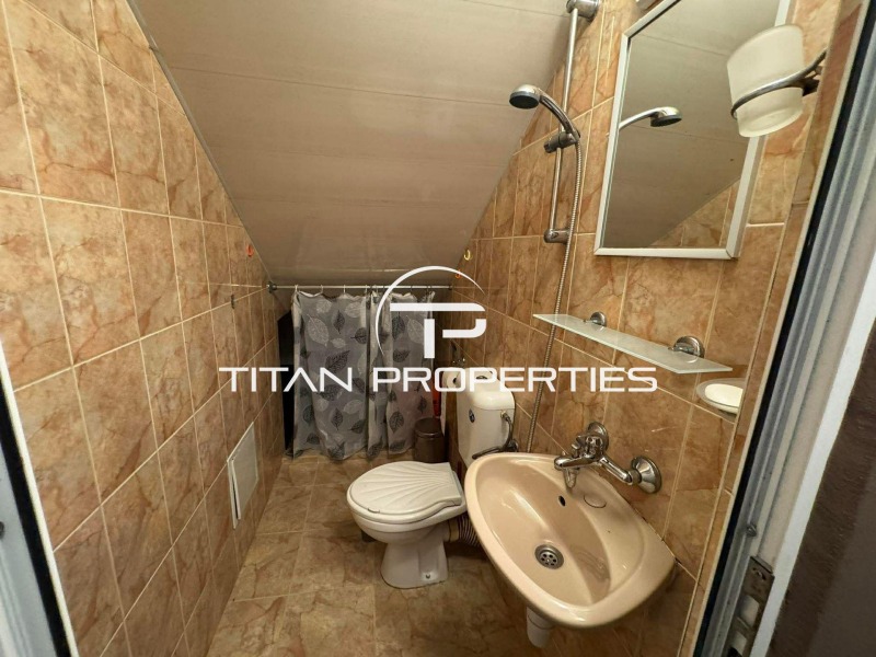 Дава под наем 3-СТАЕН, гр. Варна, Цветен квартал, снимка 8 - Апартаменти - 52708042