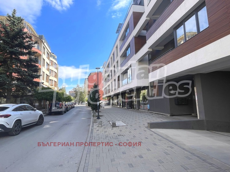 Дава под наем ГАРАЖ, ПАРКОМЯСТО, гр. София, Манастирски ливади, снимка 4 - Гаражи и паркоместа - 53122576